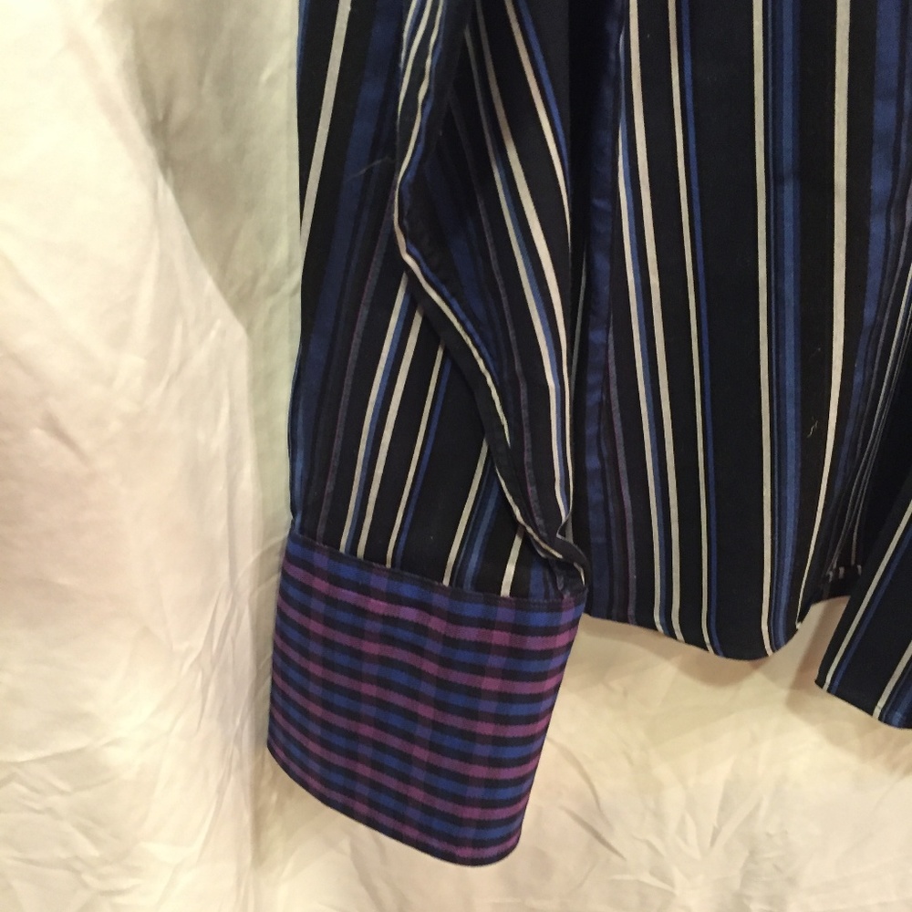 Euc Express Modern Fit Button Down, Size Large - image 4